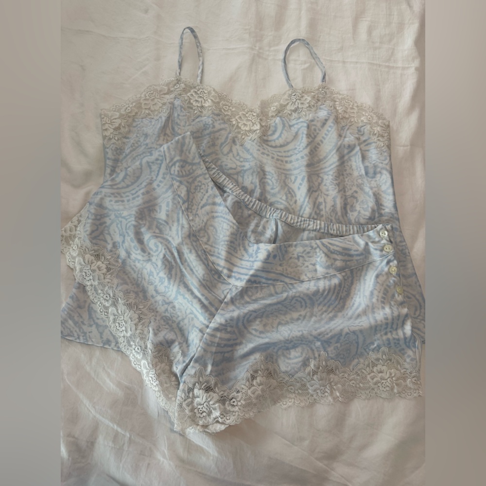 Ralph Lauren Elegant Lace Trimmed Blue Satin Sleepwear Set EUC 0530